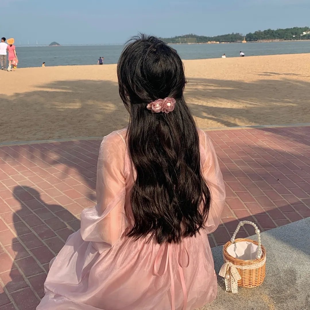 朋友的妹妹只喜欢烦我